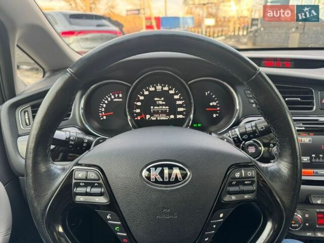 Серый Киа Сид, объемом двигателя 1.6 л и пробегом 62 тыс. км за 11990 $, фото 16 на Automoto.ua