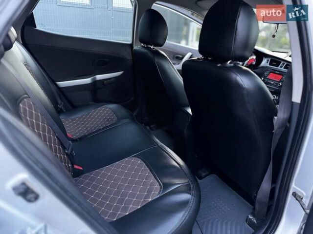 Сірий Кіа Сід, об'ємом двигуна 1.4 л та пробігом 274 тис. км за 6399 $, фото 22 на Automoto.ua