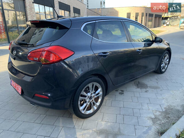 Сірий Кіа Сід, об'ємом двигуна 1.6 л та пробігом 59 тис. км за 13700 $, фото 4 на Automoto.ua