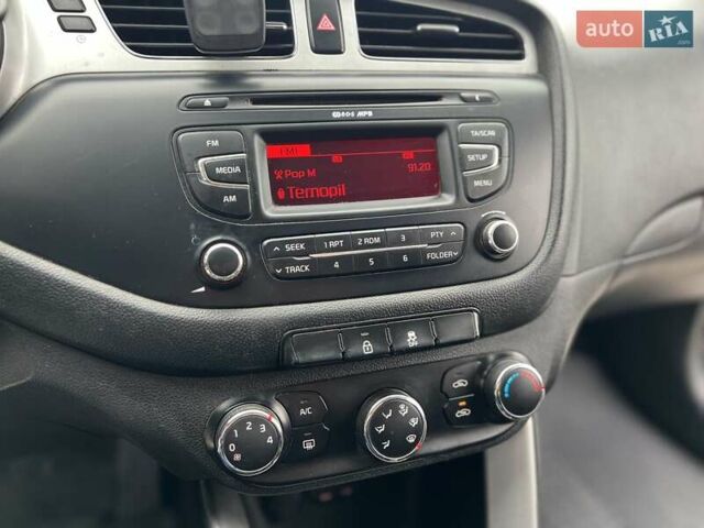 Серый Киа Сид, объемом двигателя 1.4 л и пробегом 273 тыс. км за 6999 $, фото 33 на Automoto.ua