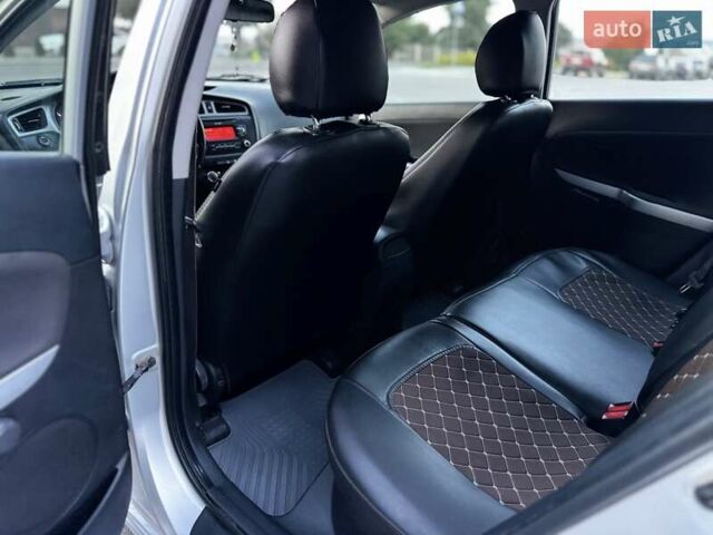 Сірий Кіа Сід, об'ємом двигуна 1.4 л та пробігом 274 тис. км за 6399 $, фото 18 на Automoto.ua