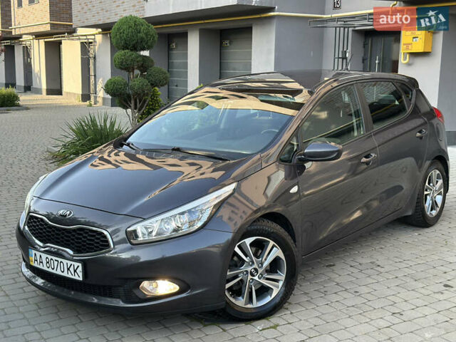 Серый Киа Сид, объемом двигателя 1.6 л и пробегом 91 тыс. км за 10700 $, фото 2 на Automoto.ua