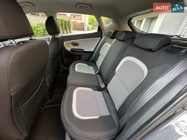 Серый Киа Сид, объемом двигателя 1.6 л и пробегом 91 тыс. км за 10700 $, фото 38 на Automoto.ua