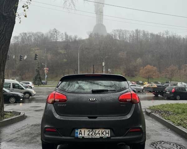 Серый Киа Сид, объемом двигателя 1.58 л и пробегом 148 тыс. км за 10400 $, фото 6 на Automoto.ua