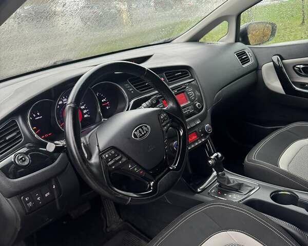 Серый Киа Сид, объемом двигателя 1.58 л и пробегом 148 тыс. км за 10400 $, фото 21 на Automoto.ua