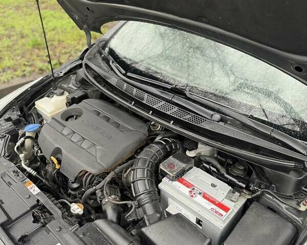 Серый Киа Сид, объемом двигателя 1.58 л и пробегом 148 тыс. км за 10400 $, фото 25 на Automoto.ua