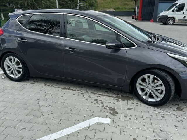 Серый Киа Сид, объемом двигателя 1.6 л и пробегом 188 тыс. км за 7500 $, фото 6 на Automoto.ua