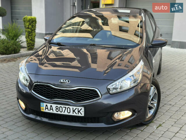 Серый Киа Сид, объемом двигателя 1.6 л и пробегом 91 тыс. км за 10700 $, фото 1 на Automoto.ua