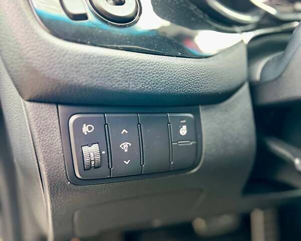 Серый Киа Сид, объемом двигателя 1.59 л и пробегом 131 тыс. км за 10500 $, фото 18 на Automoto.ua