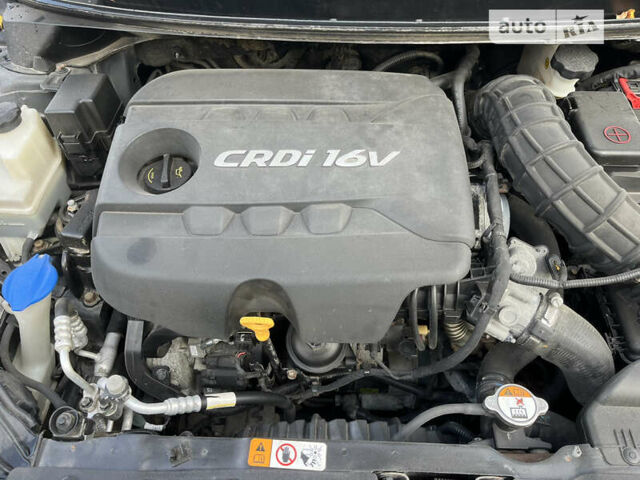 Серый Киа Сид, объемом двигателя 1.4 л и пробегом 204 тыс. км за 8999 $, фото 39 на Automoto.ua