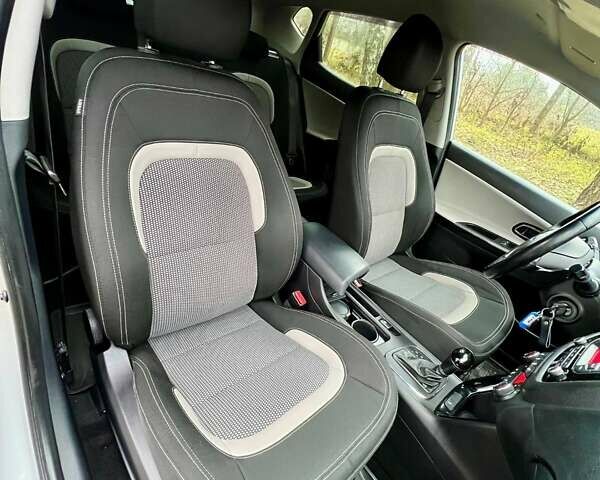 Серый Киа Сид, объемом двигателя 1.59 л и пробегом 131 тыс. км за 10500 $, фото 17 на Automoto.ua