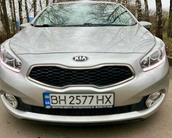 Серый Киа Сид, объемом двигателя 1.59 л и пробегом 131 тыс. км за 10500 $, фото 10 на Automoto.ua