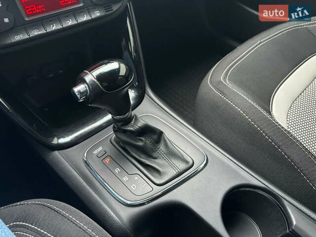 Серый Киа Сид, объемом двигателя 1.6 л и пробегом 200 тыс. км за 10300 $, фото 19 на Automoto.ua