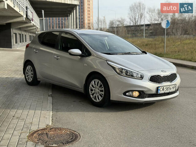 Серый Киа Сид, объемом двигателя 1.6 л и пробегом 65 тыс. км за 12800 $, фото 2 на Automoto.ua