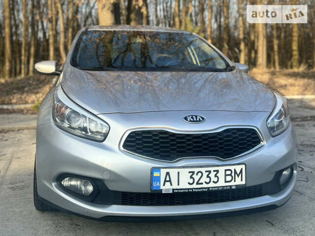 Серый Киа Сид, объемом двигателя 1.6 л и пробегом 212 тыс. км за 9480 $, фото 2 на Automoto.ua