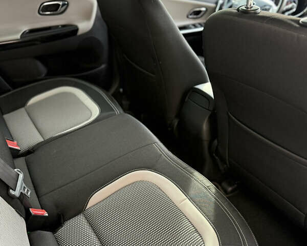 Серый Киа Сид, объемом двигателя 1.6 л и пробегом 65 тыс. км за 12800 $, фото 13 на Automoto.ua