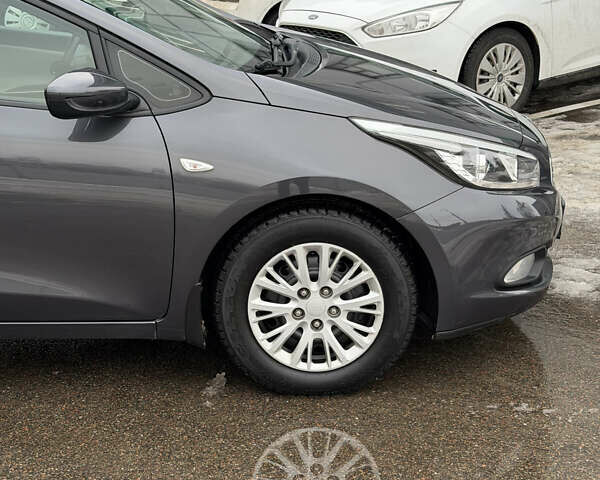 Сірий Кіа Сід, об'ємом двигуна 1.6 л та пробігом 189 тис. км за 10700 $, фото 22 на Automoto.ua