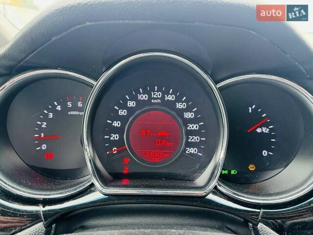 Серый Киа Сид, объемом двигателя 1.58 л и пробегом 127 тыс. км за 4300 $, фото 13 на Automoto.ua