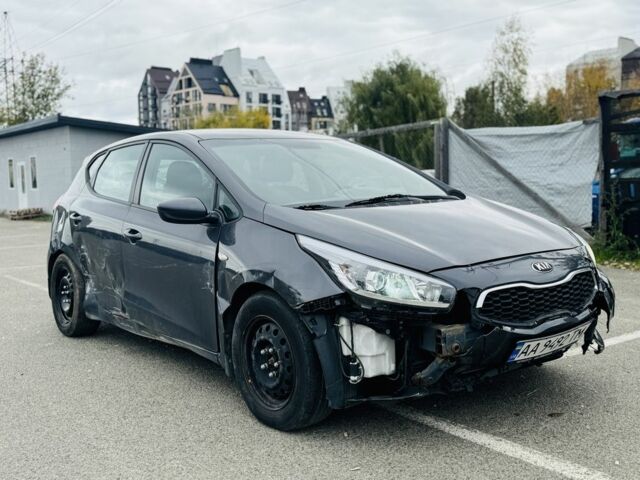 Серый Киа Сид, объемом двигателя 1.6 л и пробегом 127 тыс. км за 4300 $, фото 1 на Automoto.ua
