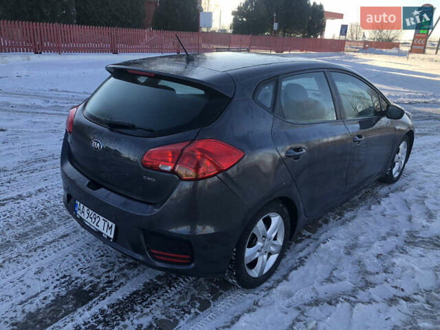 Сірий Кіа Сід, об'ємом двигуна 1.58 л та пробігом 128 тис. км за 6999 $, фото 10 на Automoto.ua