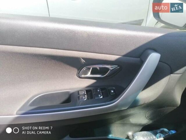 Сірий Кіа Сід, об'ємом двигуна 1.59 л та пробігом 150 тис. км за 11000 $, фото 10 на Automoto.ua