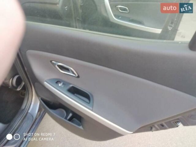 Сірий Кіа Сід, об'ємом двигуна 1.59 л та пробігом 150 тис. км за 11000 $, фото 8 на Automoto.ua