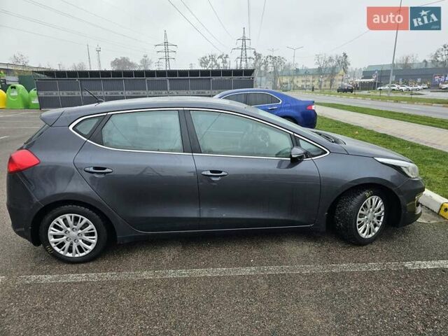 Серый Киа Сид, объемом двигателя 1.59 л и пробегом 165 тыс. км за 11250 $, фото 1 на Automoto.ua