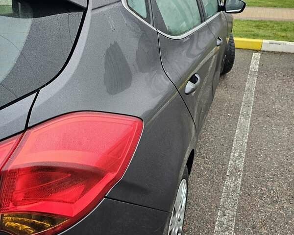 Серый Киа Сид, объемом двигателя 1.59 л и пробегом 165 тыс. км за 11250 $, фото 2 на Automoto.ua