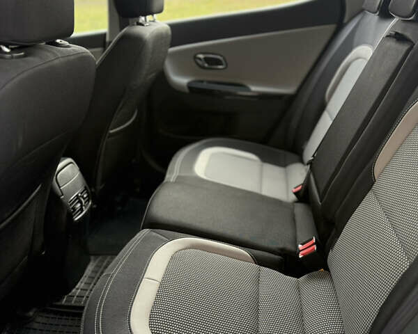 Киа Сид 2017 в Киеве на Automoto.ua Серый Киа Сид, объемом двигателя 1.6 л и пробегом 95 тыс. км за 14500 $, фото 19 на Automoto.ua