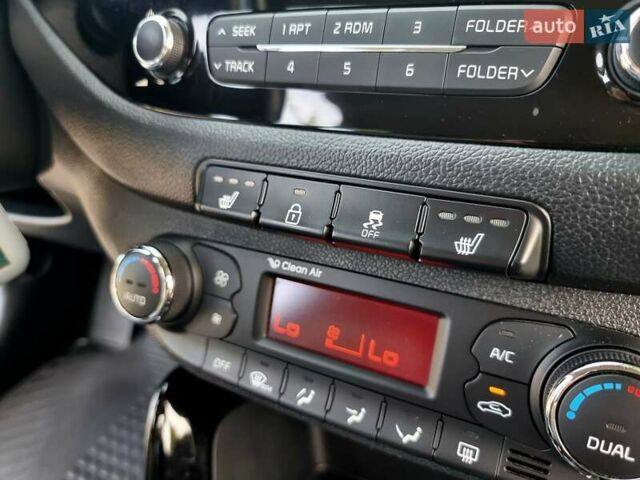 Серый Киа Сид, объемом двигателя 1.6 л и пробегом 127 тыс. км за 13700 $, фото 44 на Automoto.ua