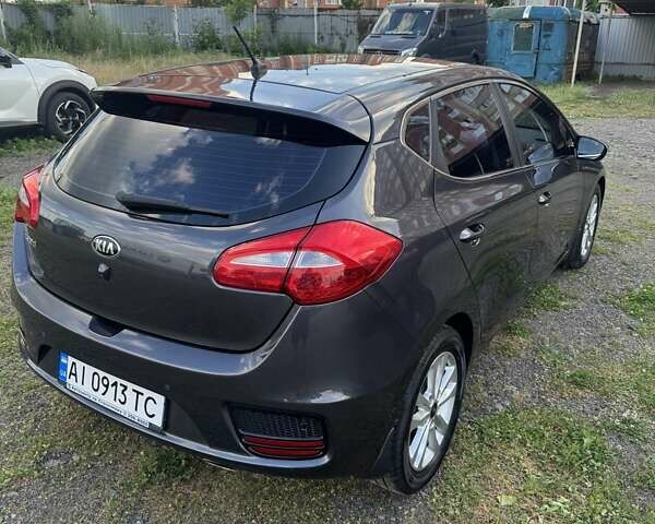 Серый Киа Сид, объемом двигателя 1.59 л и пробегом 55 тыс. км за 15500 $, фото 2 на Automoto.ua
