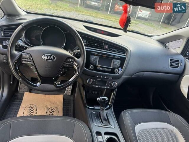Серый Киа Сид, объемом двигателя 1.59 л и пробегом 55 тыс. км за 15500 $, фото 1 на Automoto.ua