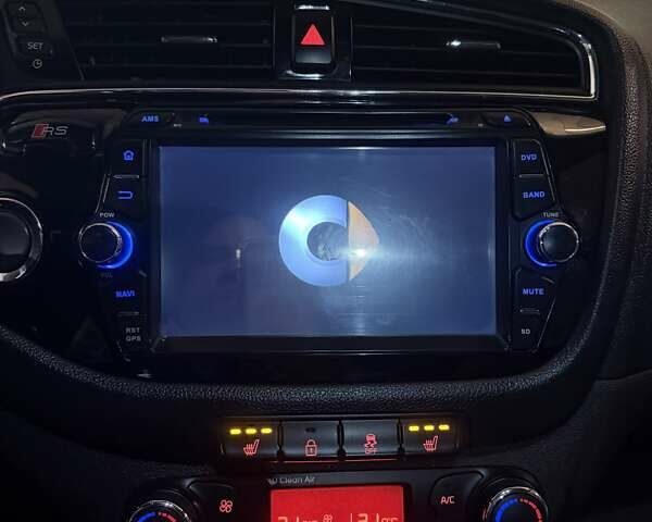 Серый Киа Сид, объемом двигателя 1.58 л и пробегом 84 тыс. км за 12500 $, фото 10 на Automoto.ua