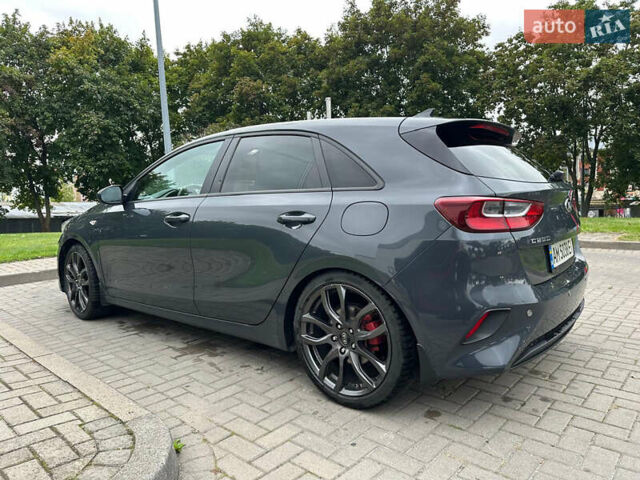 Серый Киа Сид, объемом двигателя 1.6 л и пробегом 138 тыс. км за 12000 $, фото 1 на Automoto.ua