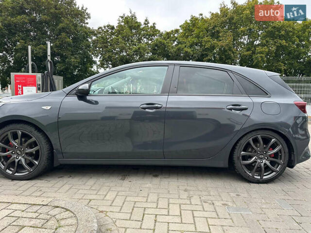 Серый Киа Сид, объемом двигателя 1.6 л и пробегом 138 тыс. км за 12000 $, фото 7 на Automoto.ua
