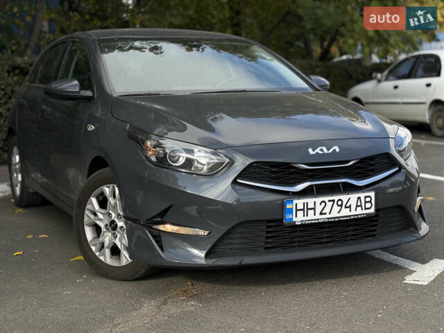 Киа Сид 2022 в Одессе на Automoto.ua Серый Киа Сид, объемом двигателя 1.59 л и пробегом 61 тыс. км за 17500 $, фото 1 на Automoto.ua
