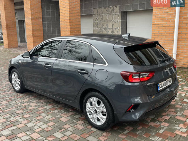 Серый Киа Сид, объемом двигателя 1.6 л и пробегом 15 тыс. км за 18900 $, фото 5 на Automoto.ua