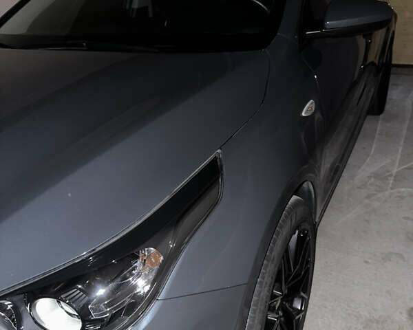 Серый Киа Сид, объемом двигателя 1.59 л и пробегом 26 тыс. км за 19500 $, фото 4 на Automoto.ua