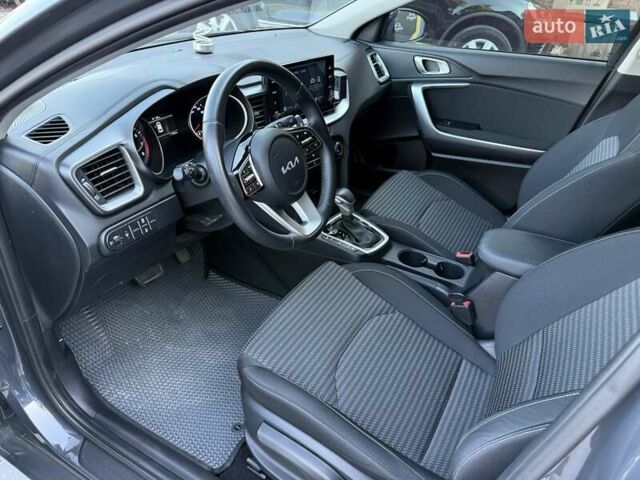 Серый Киа Сид, объемом двигателя 1.59 л и пробегом 17 тыс. км за 18999 $, фото 51 на Automoto.ua