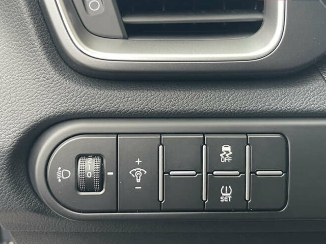 Серый Киа Сид, объемом двигателя 1.6 л и пробегом 15 тыс. км за 18900 $, фото 20 на Automoto.ua