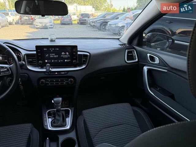 Серый Киа Сид, объемом двигателя 1.59 л и пробегом 17 тыс. км за 18999 $, фото 49 на Automoto.ua