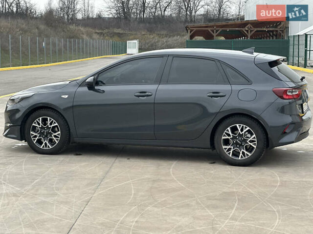 Серый Киа Сид, объемом двигателя 1.59 л и пробегом 28 тыс. км за 19200 $, фото 8 на Automoto.ua