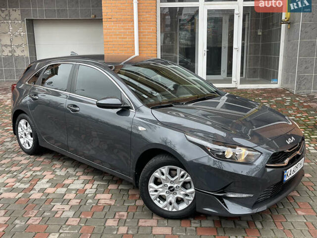 Серый Киа Сид, объемом двигателя 1.6 л и пробегом 15 тыс. км за 18900 $, фото 7 на Automoto.ua