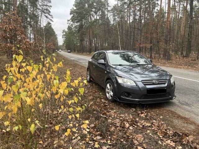 Сірий Кіа Сід, об'ємом двигуна 1.4 л та пробігом 169 тис. км за 4200 $, фото 3 на Automoto.ua
