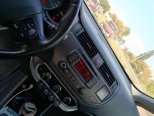 Сірий Кіа Сід, об'ємом двигуна 1.1 л та пробігом 215 тис. км за 5400 $, фото 5 на Automoto.ua