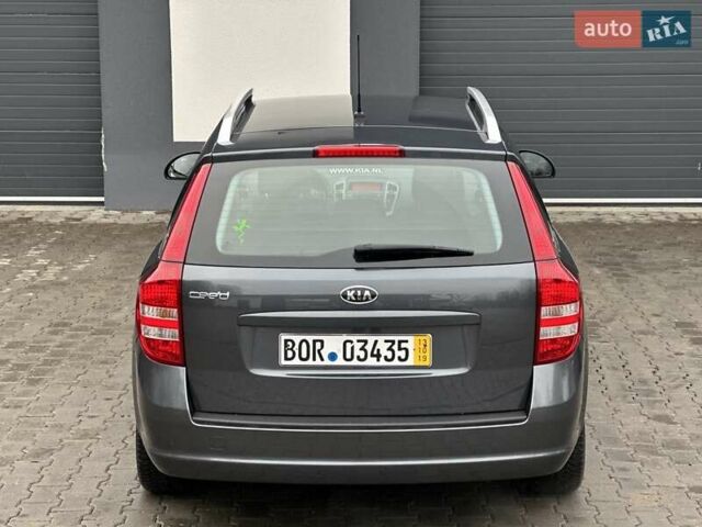 Серый Киа Сид, объемом двигателя 1.6 л и пробегом 178 тыс. км за 5399 $, фото 15 на Automoto.ua