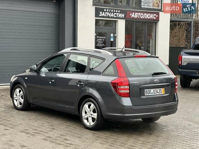 Серый Киа Сид, объемом двигателя 1.6 л и пробегом 178 тыс. км за 5399 $, фото 16 на Automoto.ua