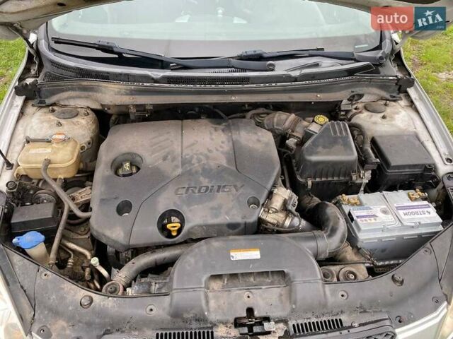 Серый Киа Сид, объемом двигателя 1.6 л и пробегом 310 тыс. км за 4500 $, фото 5 на Automoto.ua