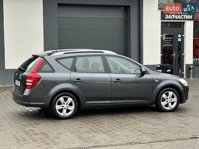 Серый Киа Сид, объемом двигателя 1.6 л и пробегом 178 тыс. км за 5399 $, фото 22 на Automoto.ua