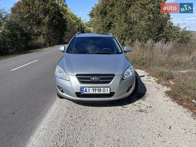 Серый Киа Сид, объемом двигателя 1.58 л и пробегом 367 тыс. км за 4600 $, фото 1 на Automoto.ua